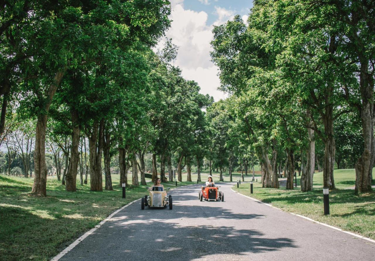 Rancho Charnvee Resort & Country Club Khaoyai Pak Chong Exterior foto