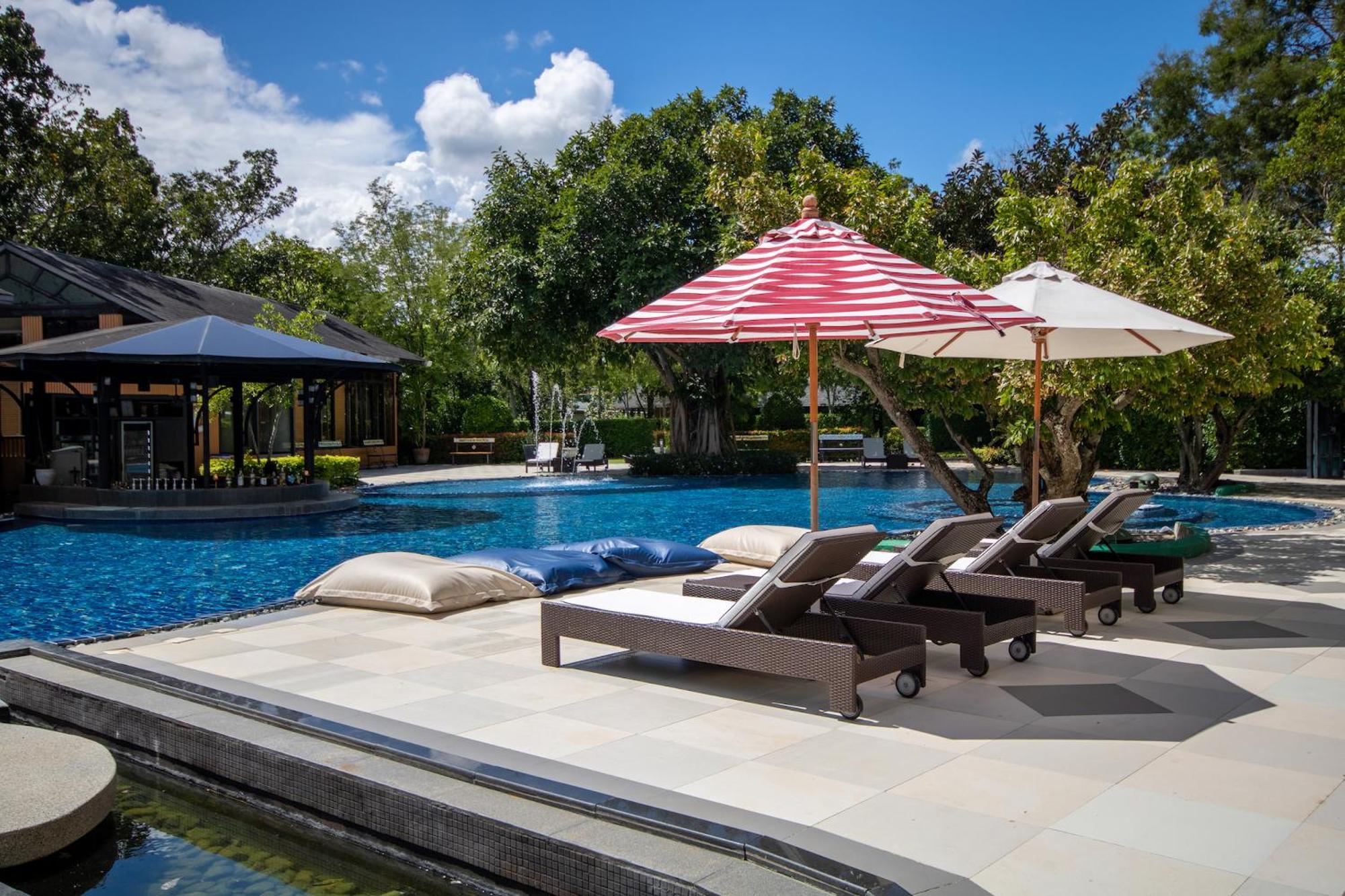 Rancho Charnvee Resort & Country Club Khaoyai Pak Chong Exterior foto